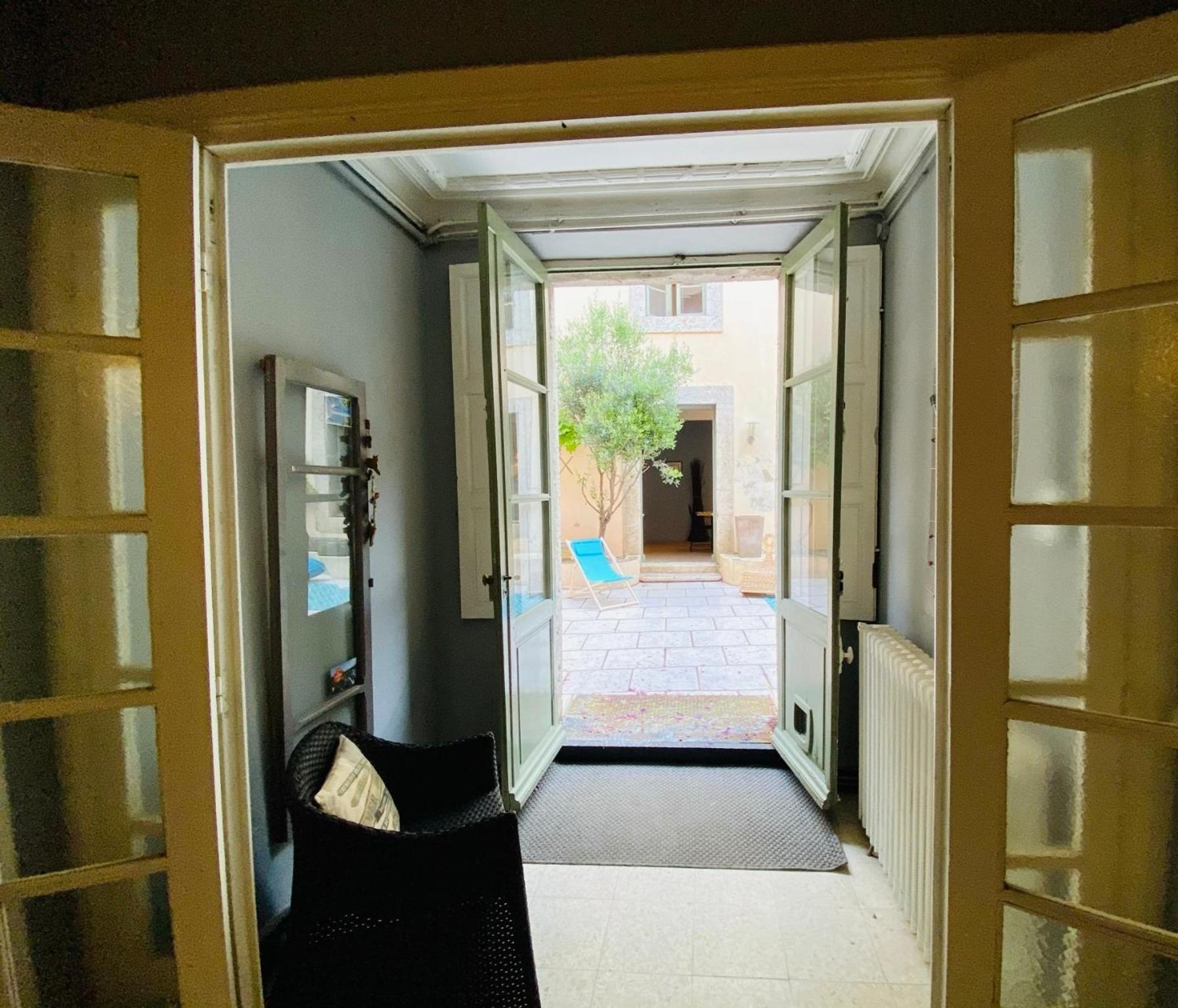 Les Chambres De La Villa Eugenie Lézignan-Corbières Exteriör bild